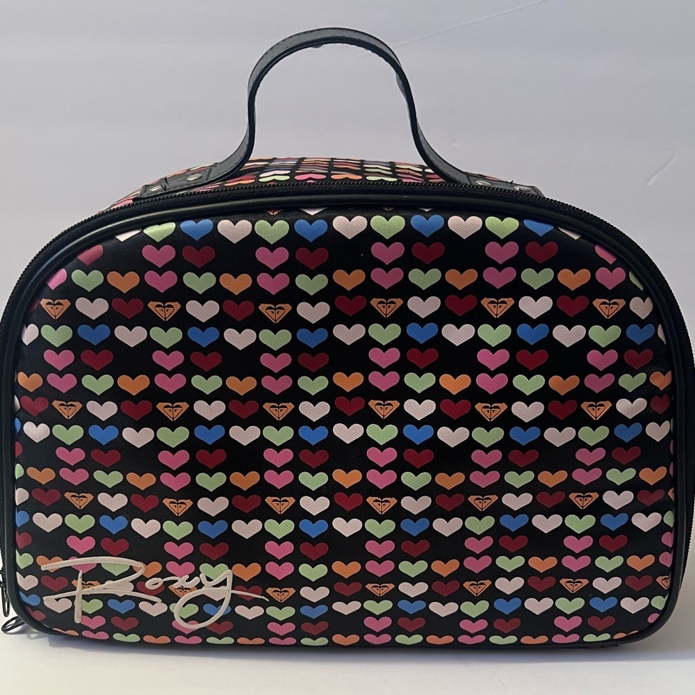 Cute Vintage Roxy Hearts Make Up Case